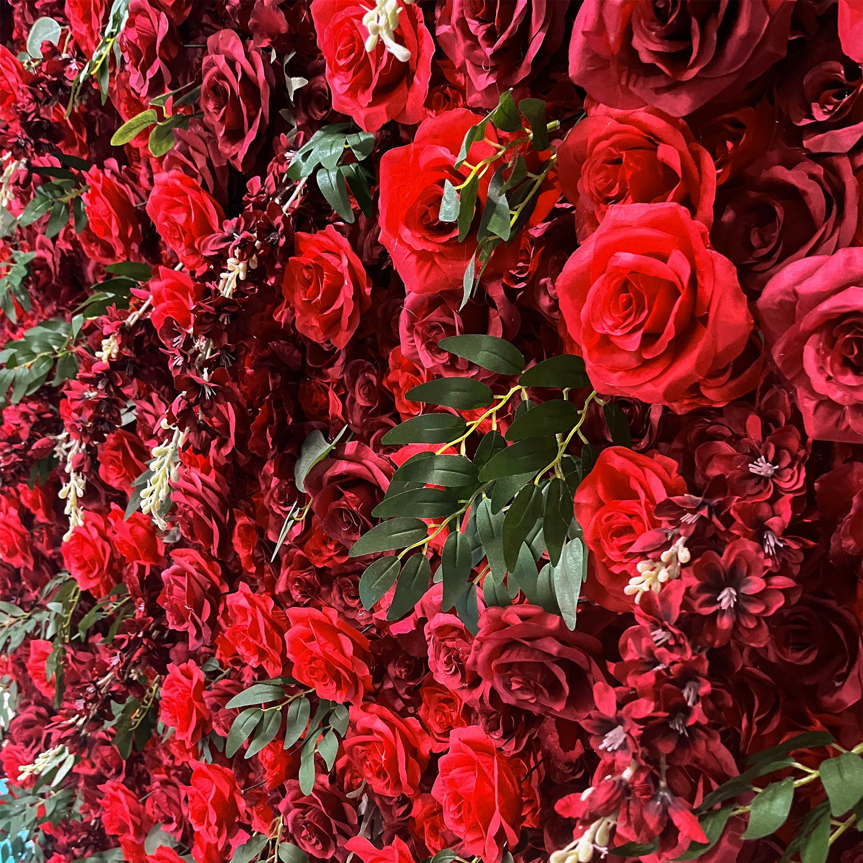 Aliflowers 5D Burgundy Mixed with Red Rose with Leaves Flower Wall for Wedding ALFWL030 - Ali Flowers