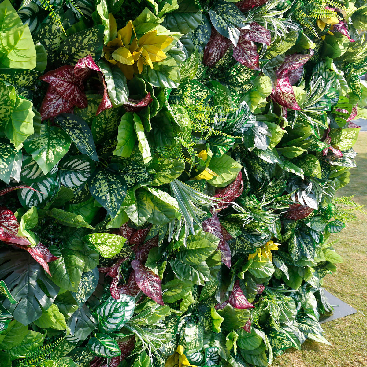 Aliflowers Artificial Tropical Green Wall Backdrop With A Variety Of Leaves For Event And Party Decorations ALFWL146