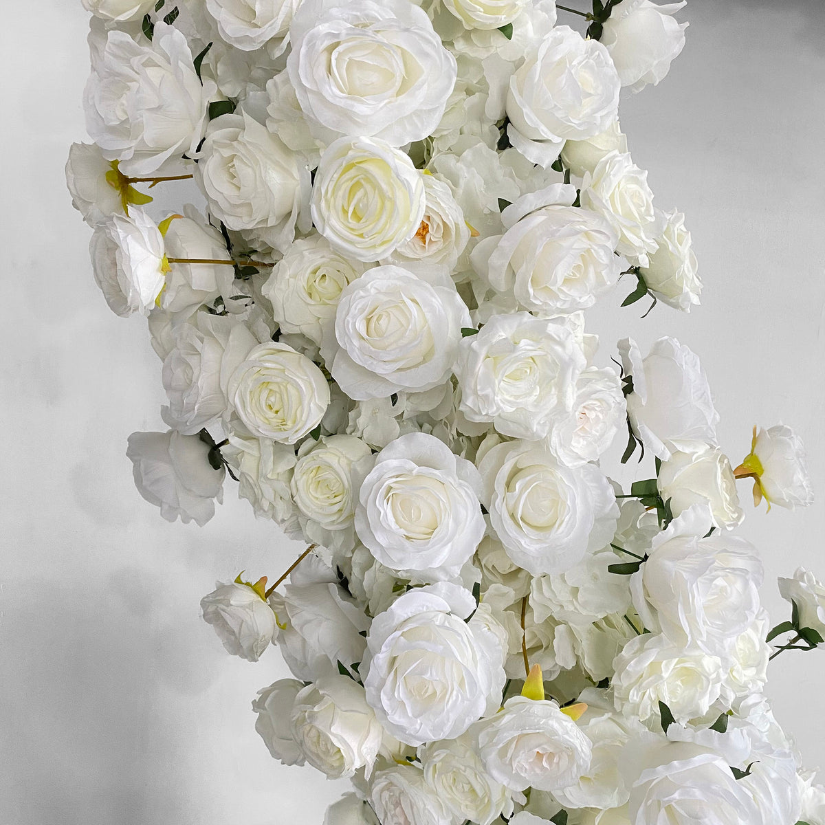 Aliflowers White Rose Series Heart Arch for Wedding Decorations ALFAH001 - Ali Flowers